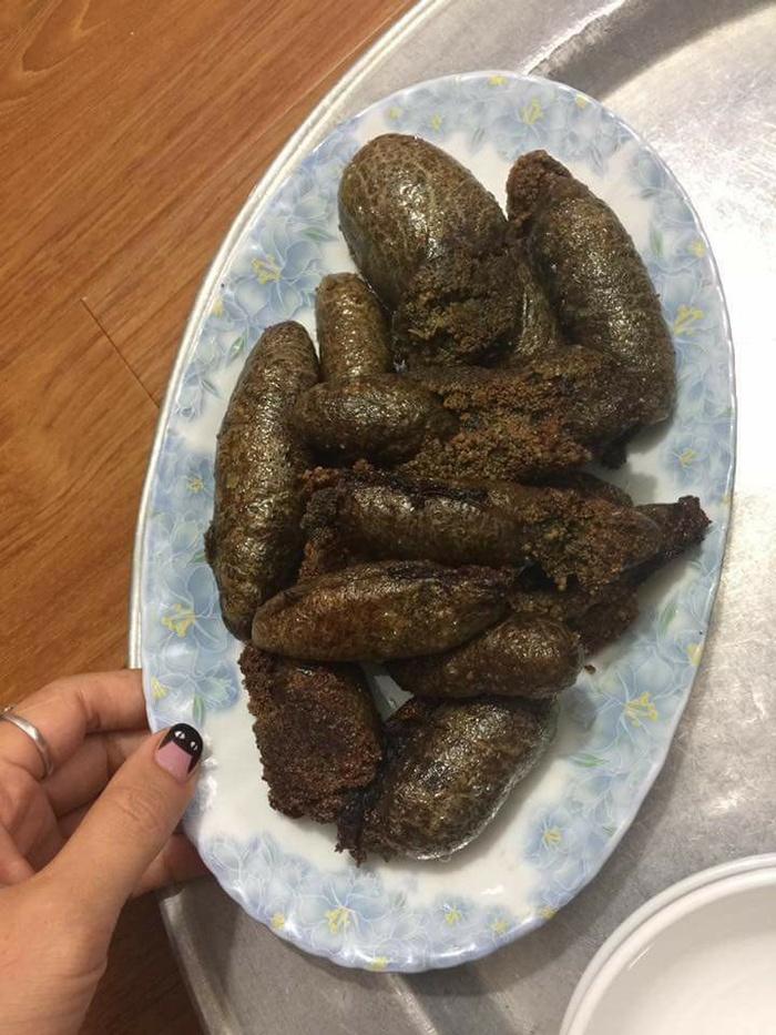 Kinh dị món trứng cá trê rán của vợ vụng: 100 người nhìn thì cả 100 người giật mình thon thót vì hình thù quá nhạy cảm-1