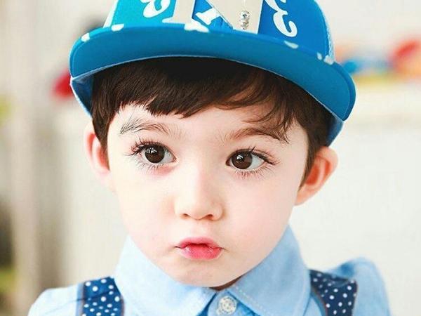 7 nhóc tỳ sở hữu đôi mắt đẹp tựa thiên thần nổi bật nhất năm 2017-9