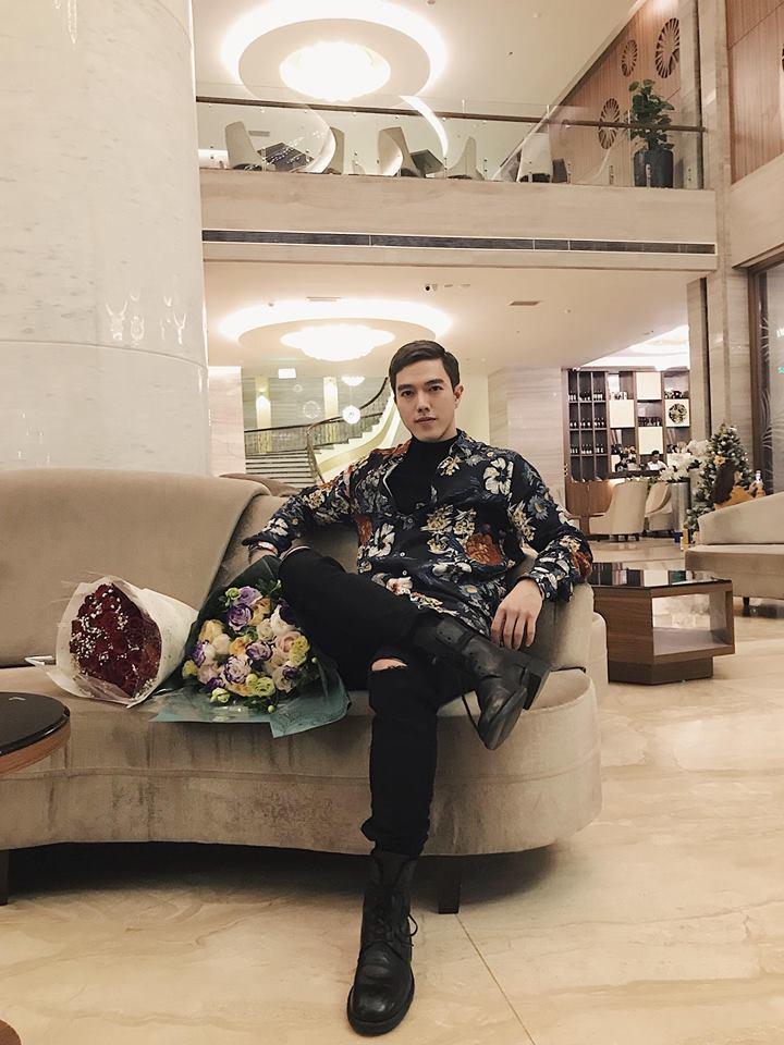 Hot girl - hot boy Việt: Kiều Trinh hào hứng tiết lộ bị chửi sấp mặt khi đi ăn bún-8