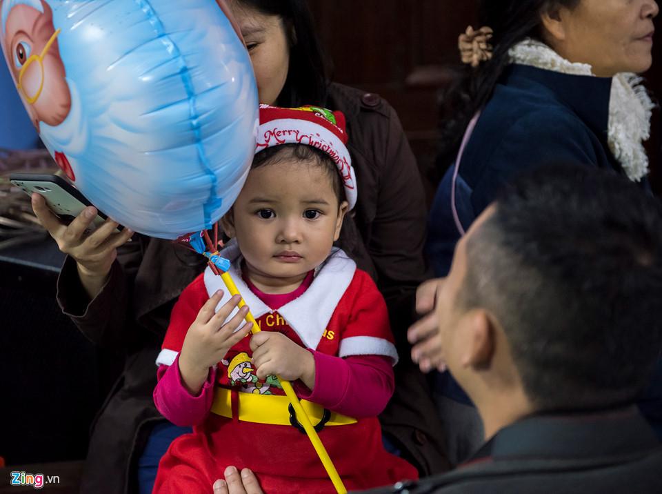 Những khoảnh khắc đón Noel ở cố đô Huế-8