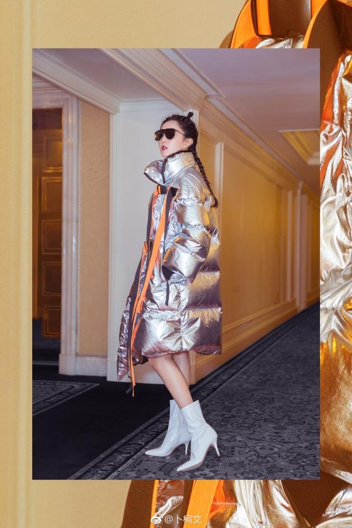 Phạm Băng Băng nổi loạn với tóc Natra, mặc áo phao khủng vẫn đẹp không góc chết-4