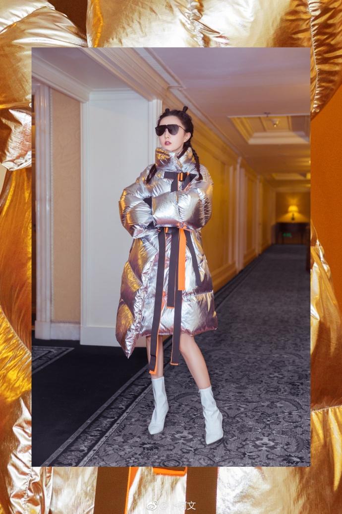 Phạm Băng Băng nổi loạn với tóc Natra, mặc áo phao khủng vẫn đẹp không góc chết-5