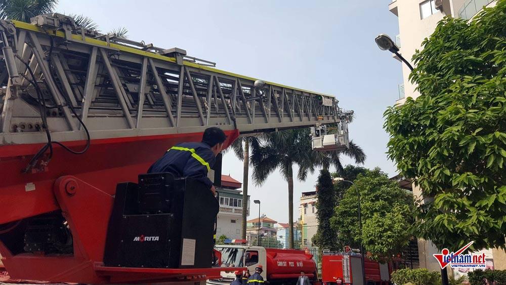 Hà Nội: Cháy tầng 25 tòa chung cư trên phố Hoàng Hoa Thám-8