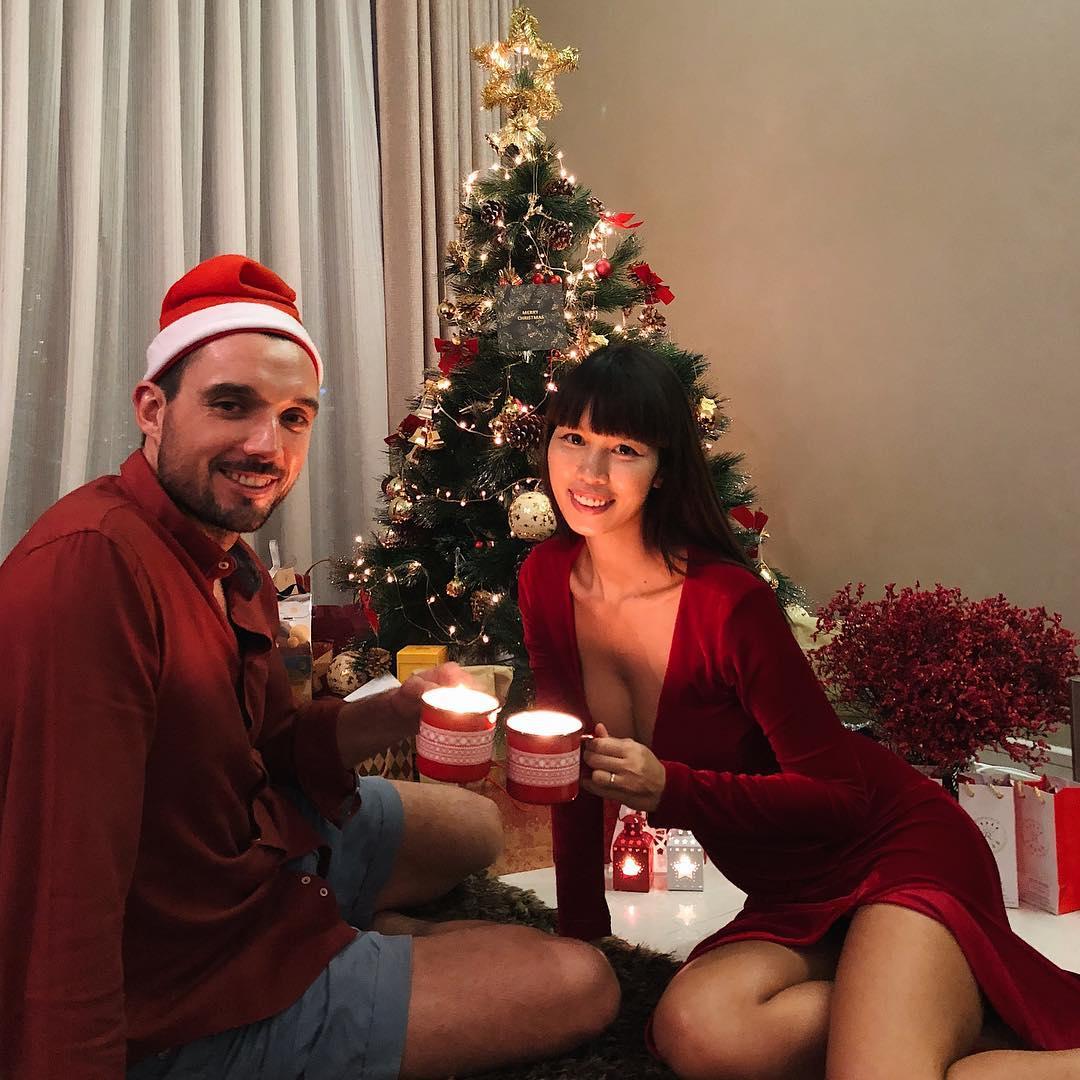 Tin sao Việt: Vợ chồng Tăng Thanh Hà đón Noel hạnh phúc bên nhau-3