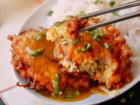 Hãy quên cách chiên trứng cũ đi và thử ngay cách này, chắc chắn bạn sẽ ngất ngây vì quá ngon