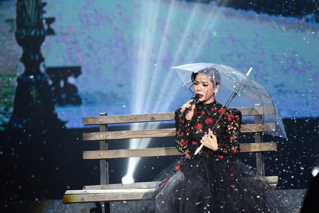 Năm 2017 tại Hà Nội: Ca sĩ chi tiền tỷ làm show, nhạc Bolero bùng nổ-2