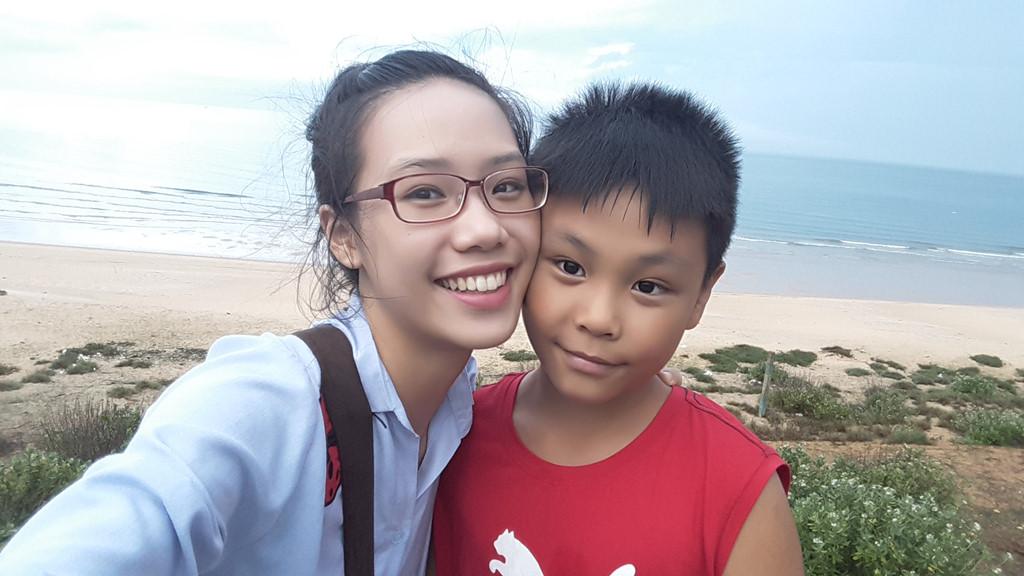 Tân hoa khôi ĐH Ngoại thương: Mình không có ý định tham gia showbiz-8