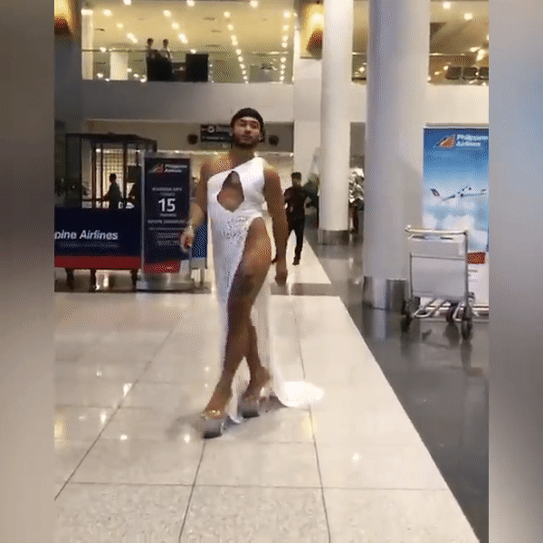 Clip: Thanh niên 6 múi catwalk trên giầy cao 20cm đẹp còn hơn mẫu xịn-2