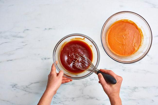 Món ngon mỗi ngày: Cánh gà rút xương bao bột giòn rụm-5