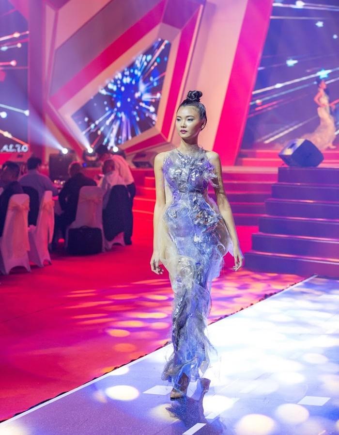 NTK Quỳnh Paris trình làng Dải ngân hà mãn nhãn-5