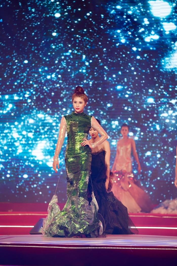 NTK Quỳnh Paris trình làng Dải ngân hà mãn nhãn-6