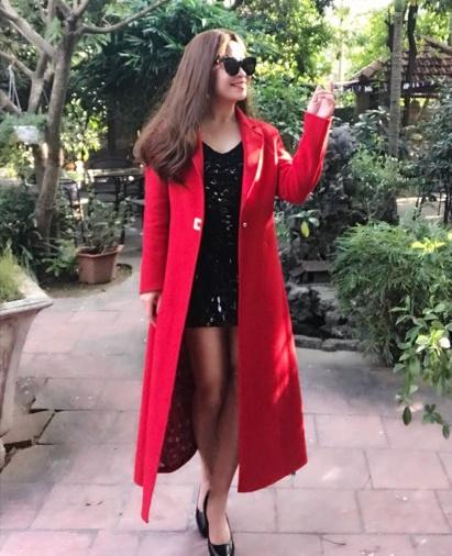 Bà mẹ U50 sở hữu nhan sắc đôi mươi lại hát cực hay khiến nhiều người ghen tị-5