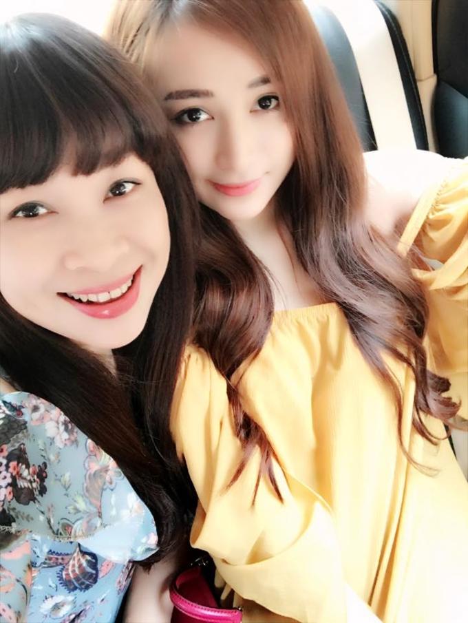 Bà mẹ U50 sở hữu nhan sắc đôi mươi lại hát cực hay khiến nhiều người ghen tị-7