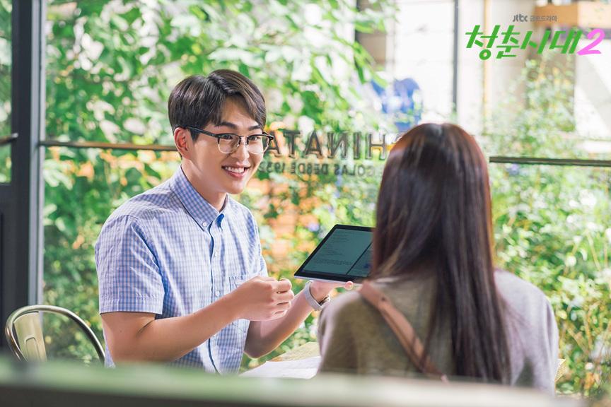 Scandal bẩn, tội lỗi và mất mát vẽ nên màu xám bao trùm showbiz Hàn năm 2017-6