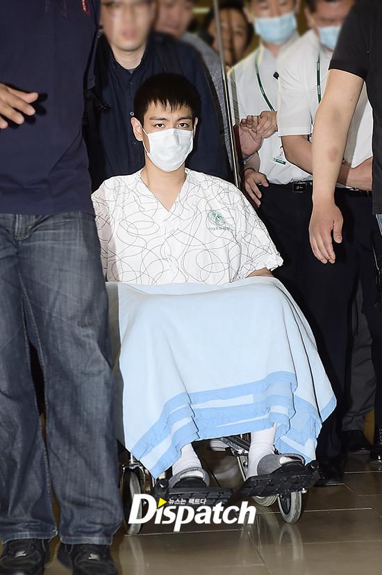 Scandal bẩn, tội lỗi và mất mát vẽ nên màu xám bao trùm showbiz Hàn năm 2017-3