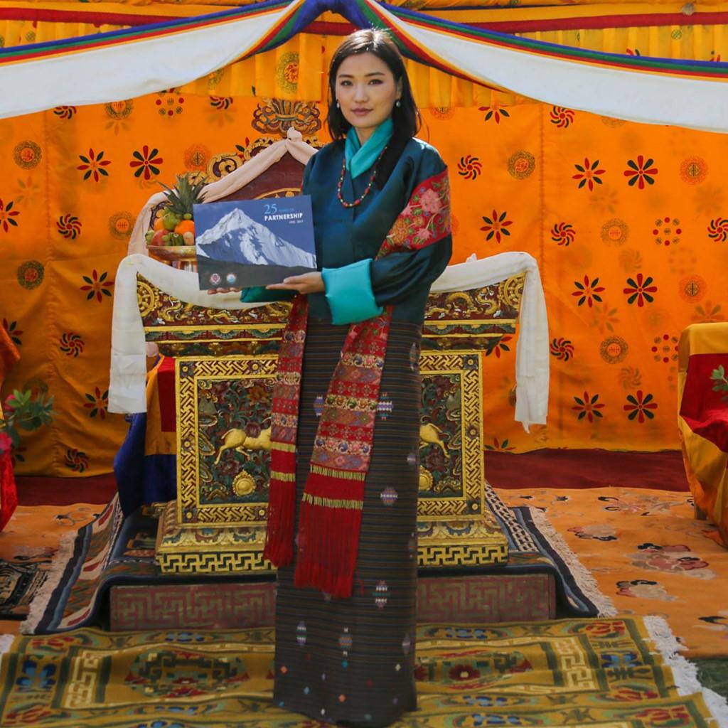 Nữ hoàng trẻ nhất thế giới, lên ngôi khi mới 21 tuổi-8