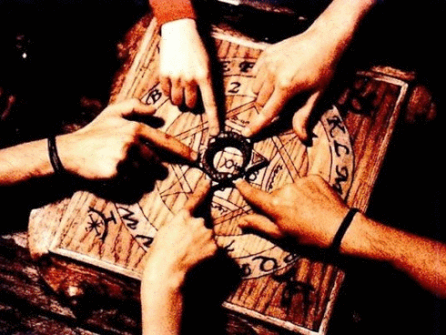 Vườn hoa hồ Gươm bị san phẳng sau đêm giao thừa-13