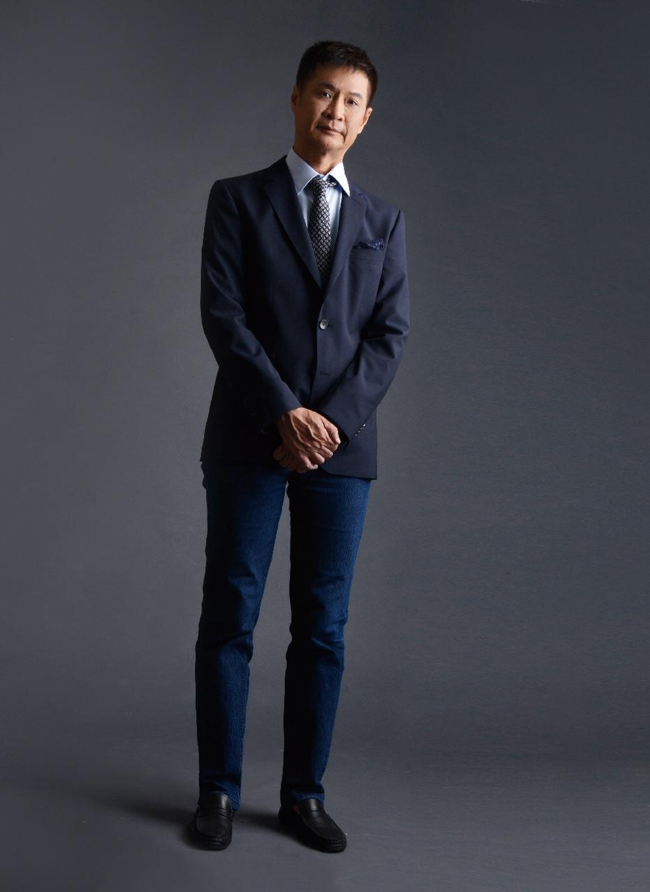 Lê Hoàng kêu gọi chị em ăn Tết nhà ngoại-2