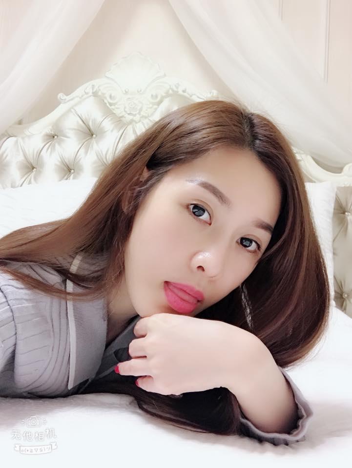 Tin sao Việt: Sự thật phía sau bức hình đẹp của Văn Mai Hương-8