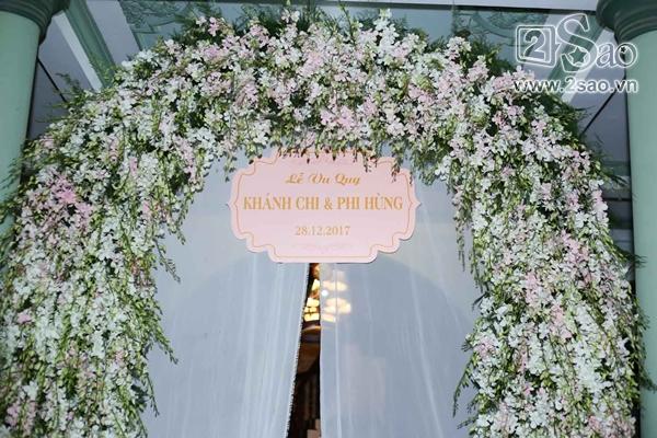 Tư gia nhà Lâm Khánh Chi ngập trong hoa trước ngày xuất giá theo chồng trẻ-1