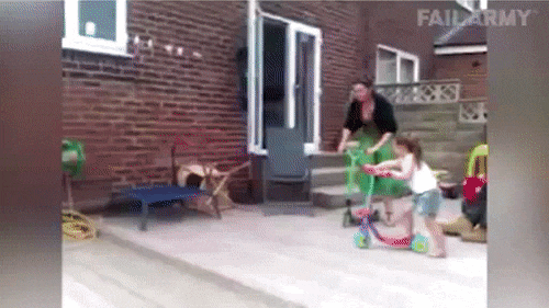 Cười đau ruột với các bà mẹ oái oăm của năm-2