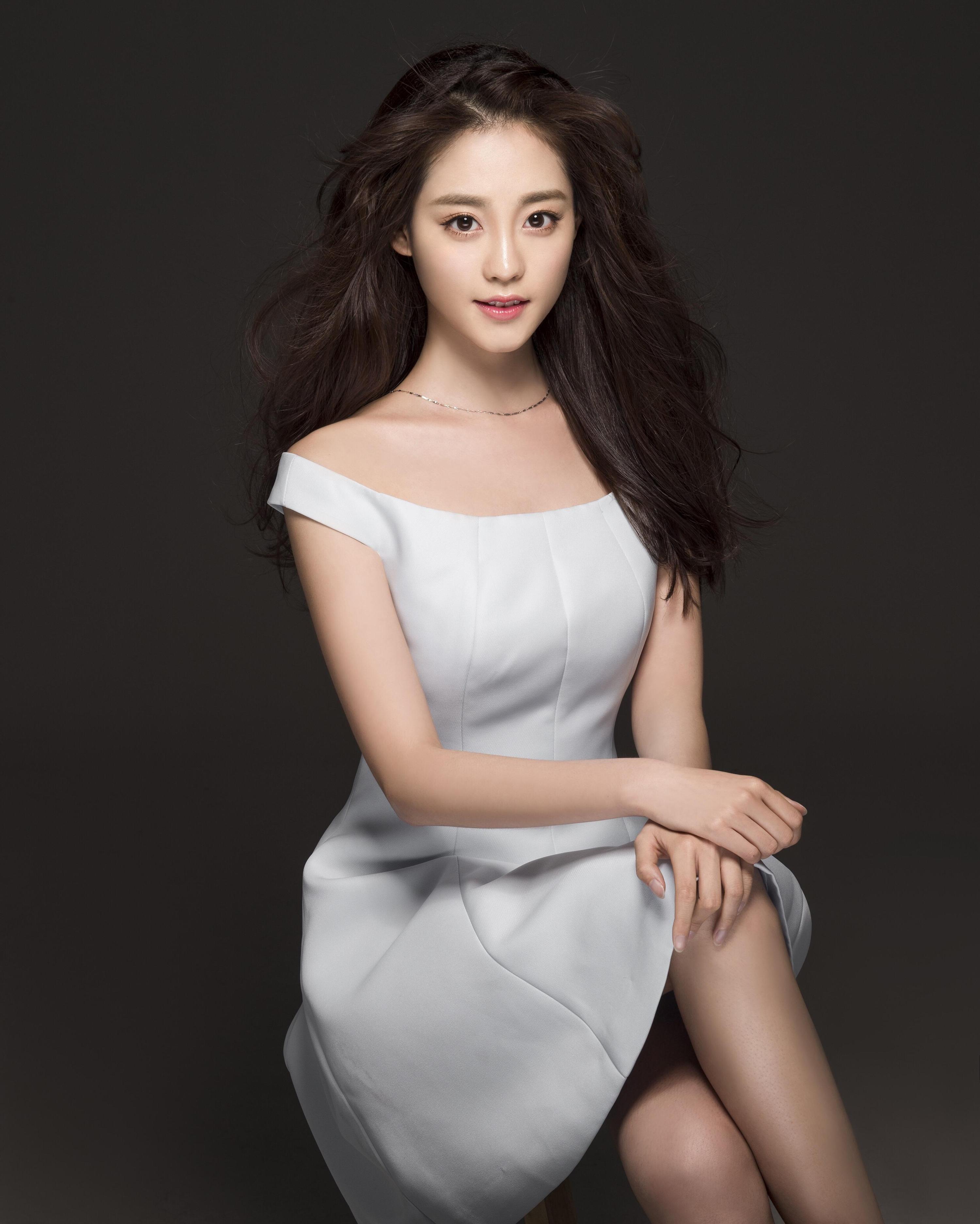 Mát tay bậc nhất showbiz xứ Trung, Dương Mịch đã nhào nặn ra những chú gà danh giá nào?-10