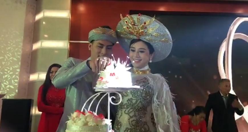 Tiệc thành hôn hoành tráng của Lâm Khánh Chi và ông xã tại Vũng Tàu-6