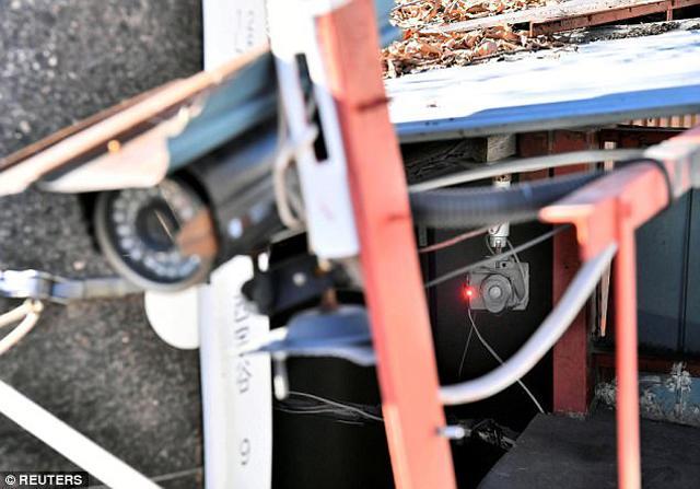 Cô gái chết cóng vì bị mẹ nhốt trong phòng 3m2 suốt 15 năm, hằng ngày cho ăn 1 bữa-2