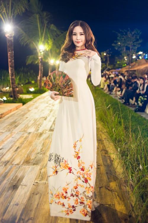 Năm cùng tháng tận, loạt sao Việt vẫn bị vận đen đeo bám không buông-4