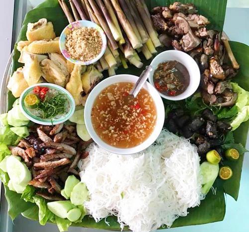 Những bà nội trợ vụt sáng thành thần tượng mạng xã hội năm 2017 nhờ loạt mâm cơm ngon chảy nước miếng-5