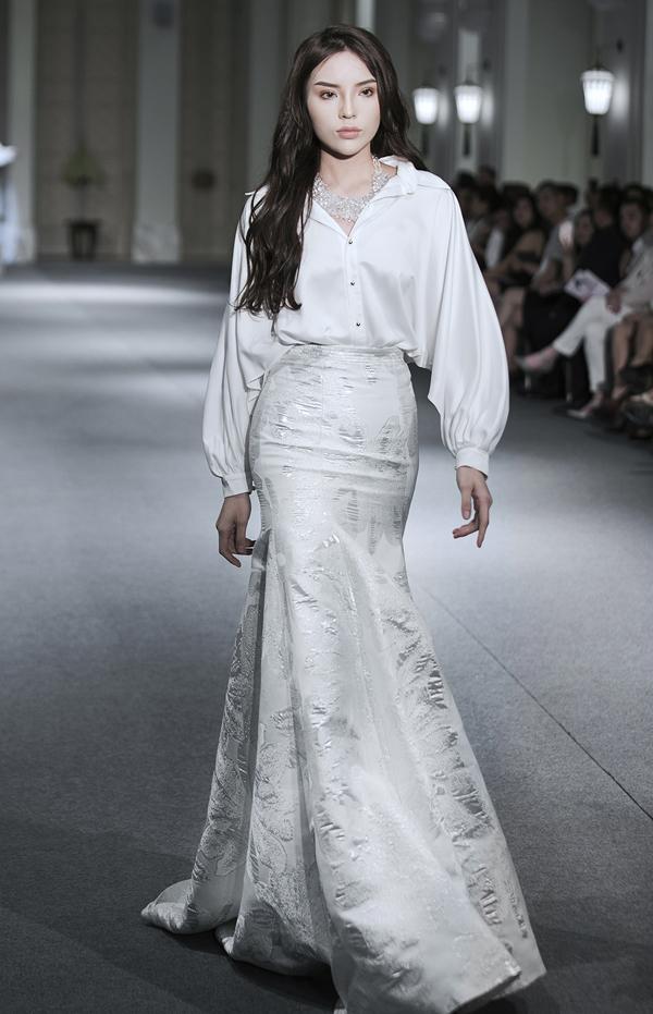 Kỳ Duyên khiến dàn siêu mẫu nữ phát hờn vì chiếm lĩnh gần hết ngôi veddette-10