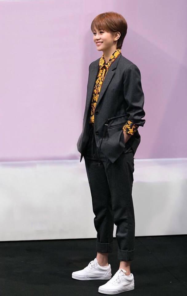 Lên đồ street style như An Nguy - Mlee - Tú Hảo để chất ngất trong ngày đầu năm-2