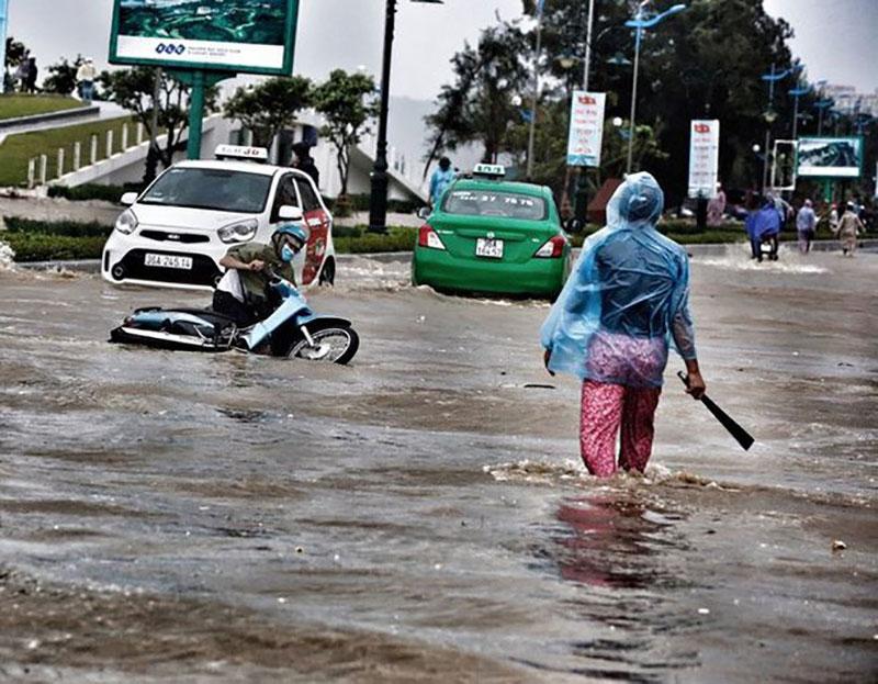 Nhìn lại 16 cơn bão đổ bộ Biển Đông chỉ trong vòng nửa năm 2017 - Điều chưa từng có trong lịch sử-1
