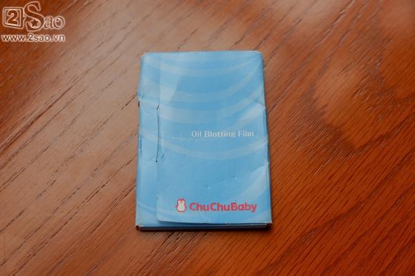 Khám phá món đồ rẻ tiền không thể ngờ trong túi xách trăm triệu của Phương Trinh Jolie-8