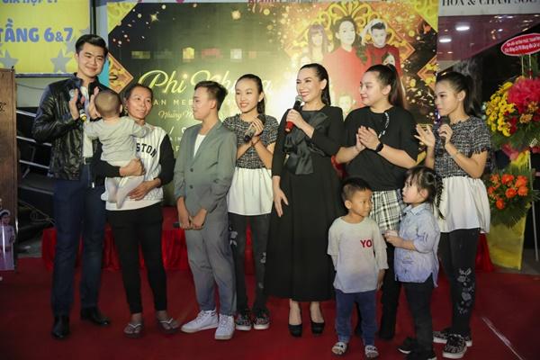 Phi Nhung lần đầu công khai con gái ruột trước công chúng-6