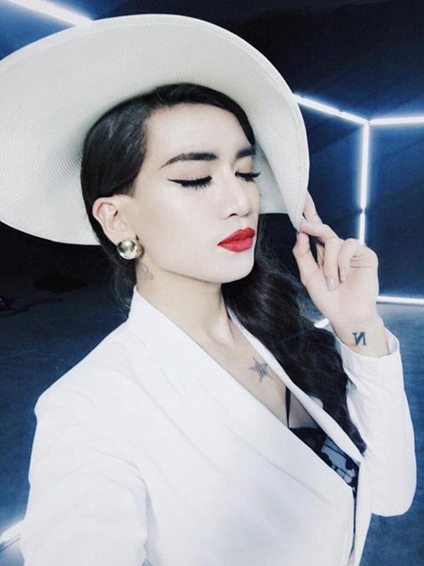 Những lần giả gái kinh điển của BB Trần-8