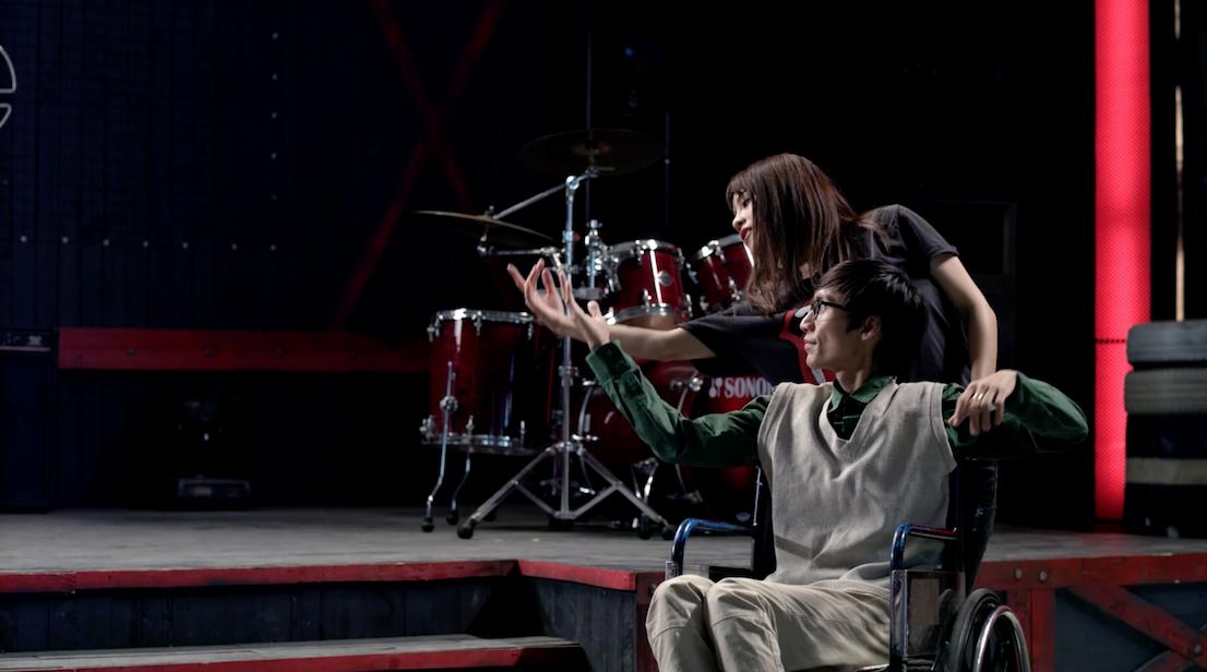 Lynk Lee nặng lòng tâm sự khi cover Chậm lại một phút của Văn Mai Hương-3