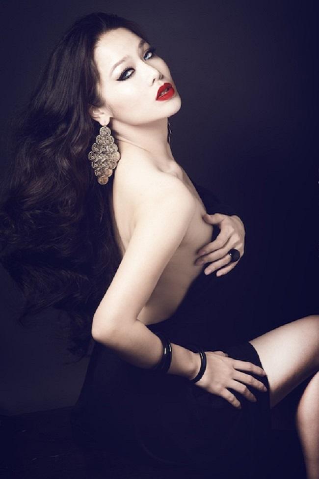 Khoảnh khắc mỹ nhân Việt ngất xỉu khiến trăm người sợ xanh mặt-13