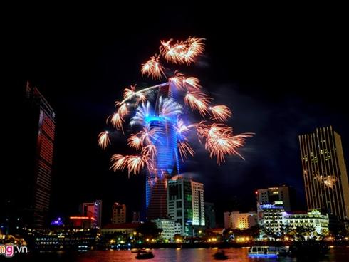 TP HCM bắn pháo hoa tại 4 điểm chào năm 2018