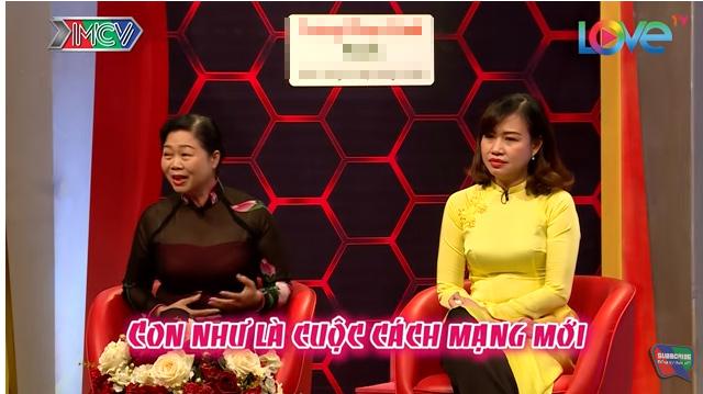 Mẹ chồng nàng dâu: Mẹ chồng ôm bức tranh con dâu tặng khóc suốt đêm vì quá xúc động-10