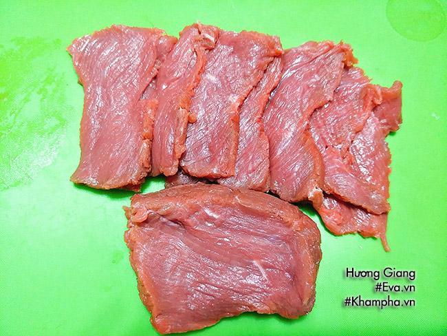 Tự làm khô bò Hồng Kông tuyệt ngon đãi khách ngày Tết Dương lịch-2