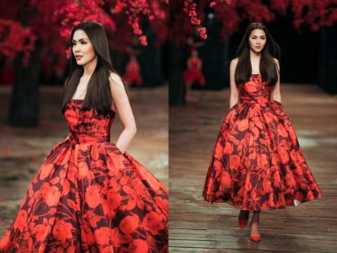 Tăng Thanh Hà tái xuất trên sàn catwalk cùng thần thái cuốn hút 'vạn người mê'