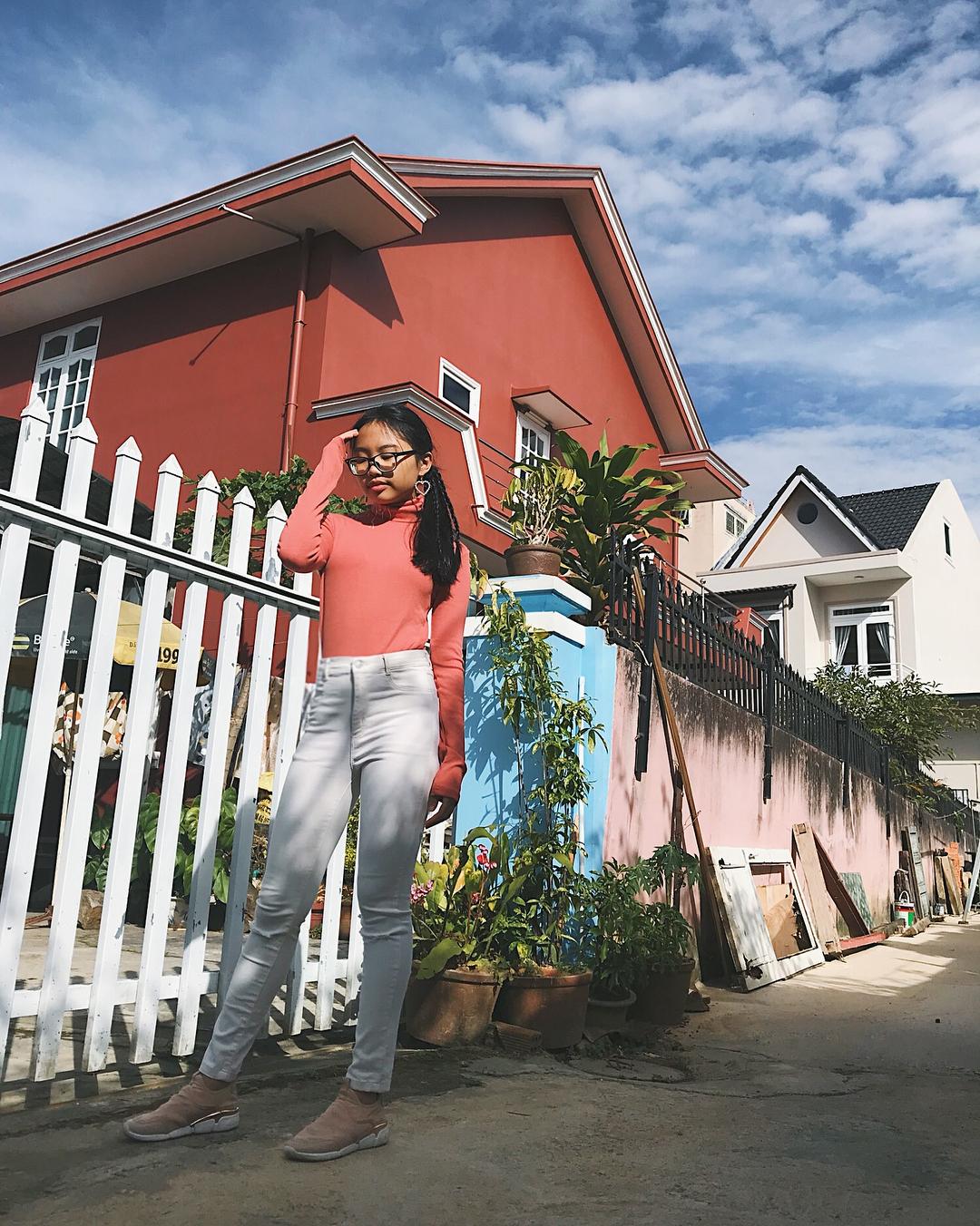 Tin sao Việt: Hồ Ngọc Hà và Kim Lý mặn nồng ngày nghỉ lễ-8