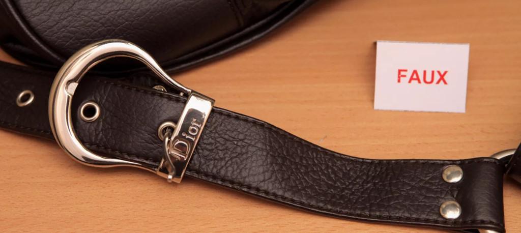 Mua hàng nhái giá cao: Thiếu hiểu biết hay đầu tư khôn ngoan?-1