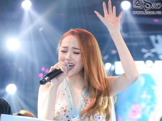Những lần hát nốt cao 'thần thánh' của Minh Hằng