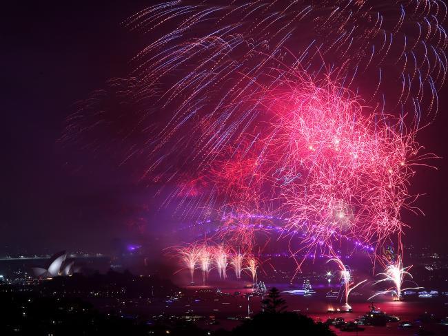 Chào 2018, cả triệu người xem pháo hoa rực sáng cầu cảng Sydney-6