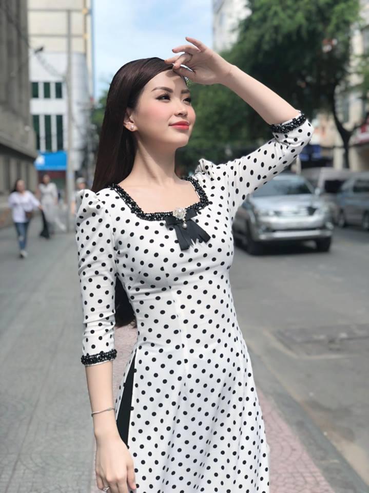 Tạm biệt năm cũ, sao Việt chào 2018 người vui thành tựu - kẻ buồn trắng tay-11