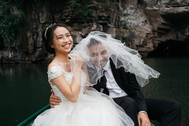 Chuyện tình cô giáo Việt và anh chàng ngoại quốc-3