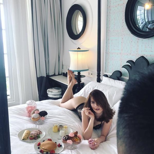 Khoe ngực đẹp đã xưa lắm rồi, giờ mỹ nhân Việt chỉ thích khoe vòng 3 khủng mà thôi!-13