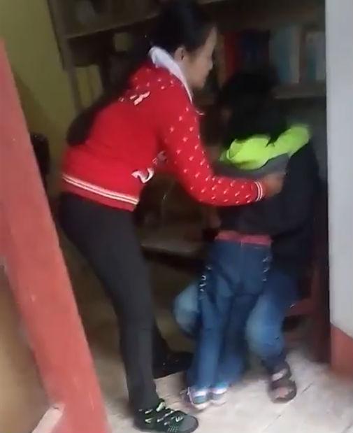 Vụ bé gái khóc thét khi mẹ quay về đón sau 6 năm bỏ đi: Người bố lên tiếng-3